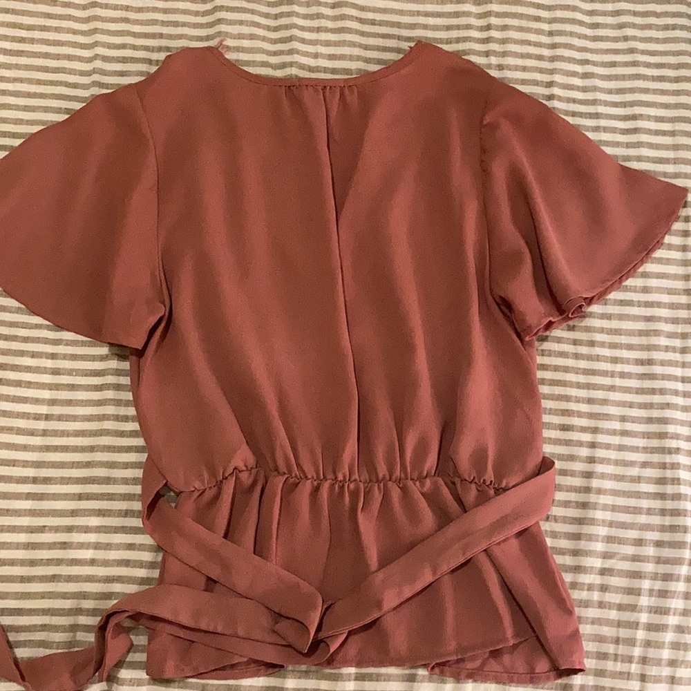 Pink blouse - Picture 3 of 3